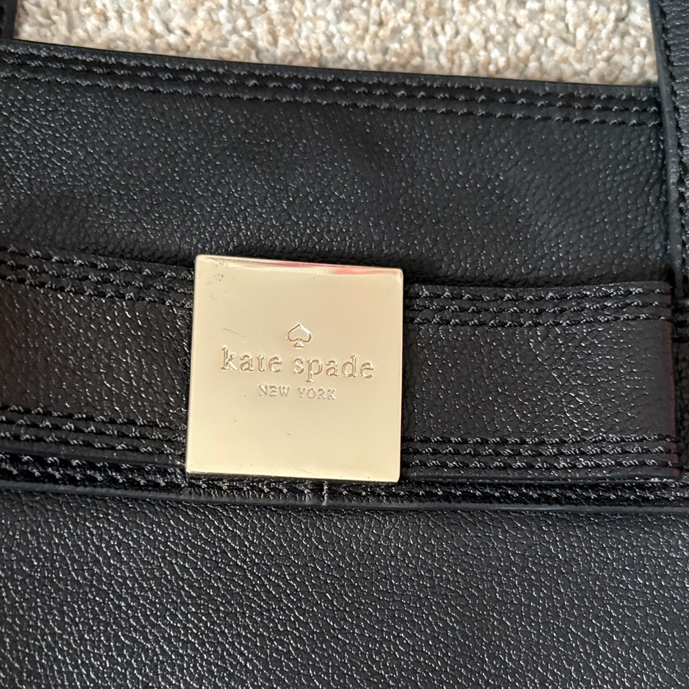 Kate Spade Black Leather Handbag with Gold Accent - Picture 4 of 8